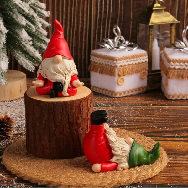 Christmas Faceless Santa Doll Ornament - Image 6