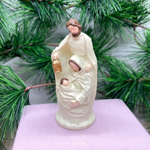 Jesus Nativity Statue - Image 5