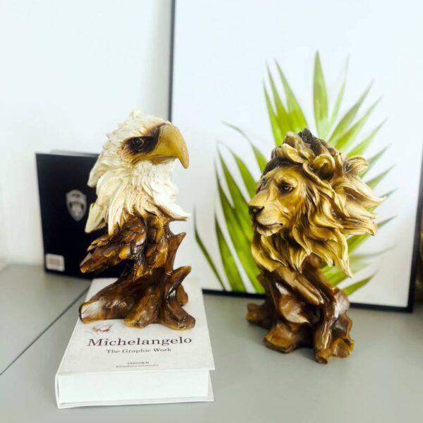 Creative Lifelike Animal Head Resin Figurine - Image 9
