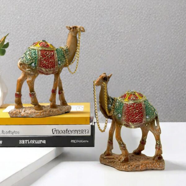 Camel Resin Figurine - Image 3